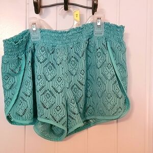 Swim Cover-up Shorts. Size Medium (7-9)